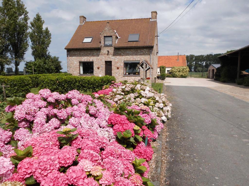 B&B Het Polderhof Jabbeke  Exteriör bild